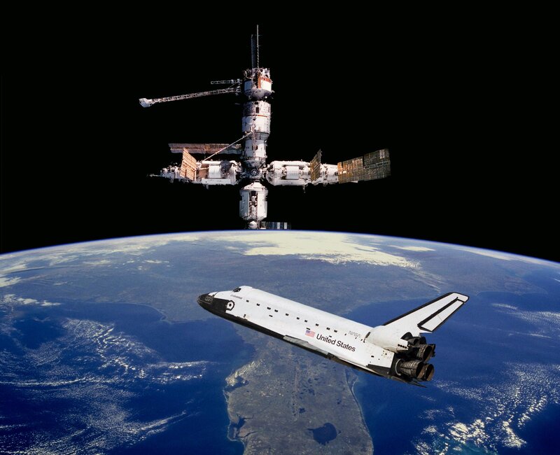Space shuttle and space station