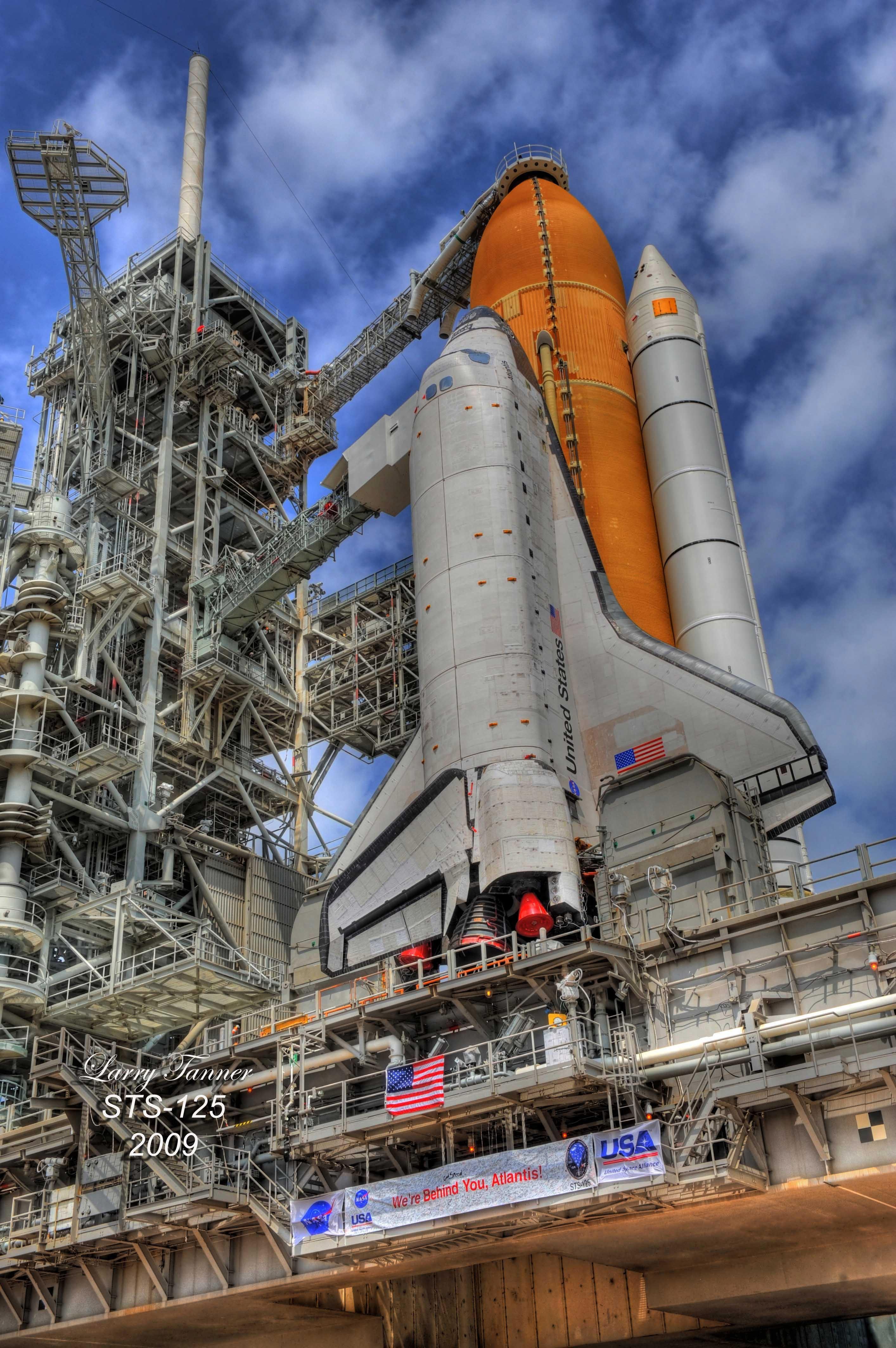 Space shuttle Atlantis on launch pad