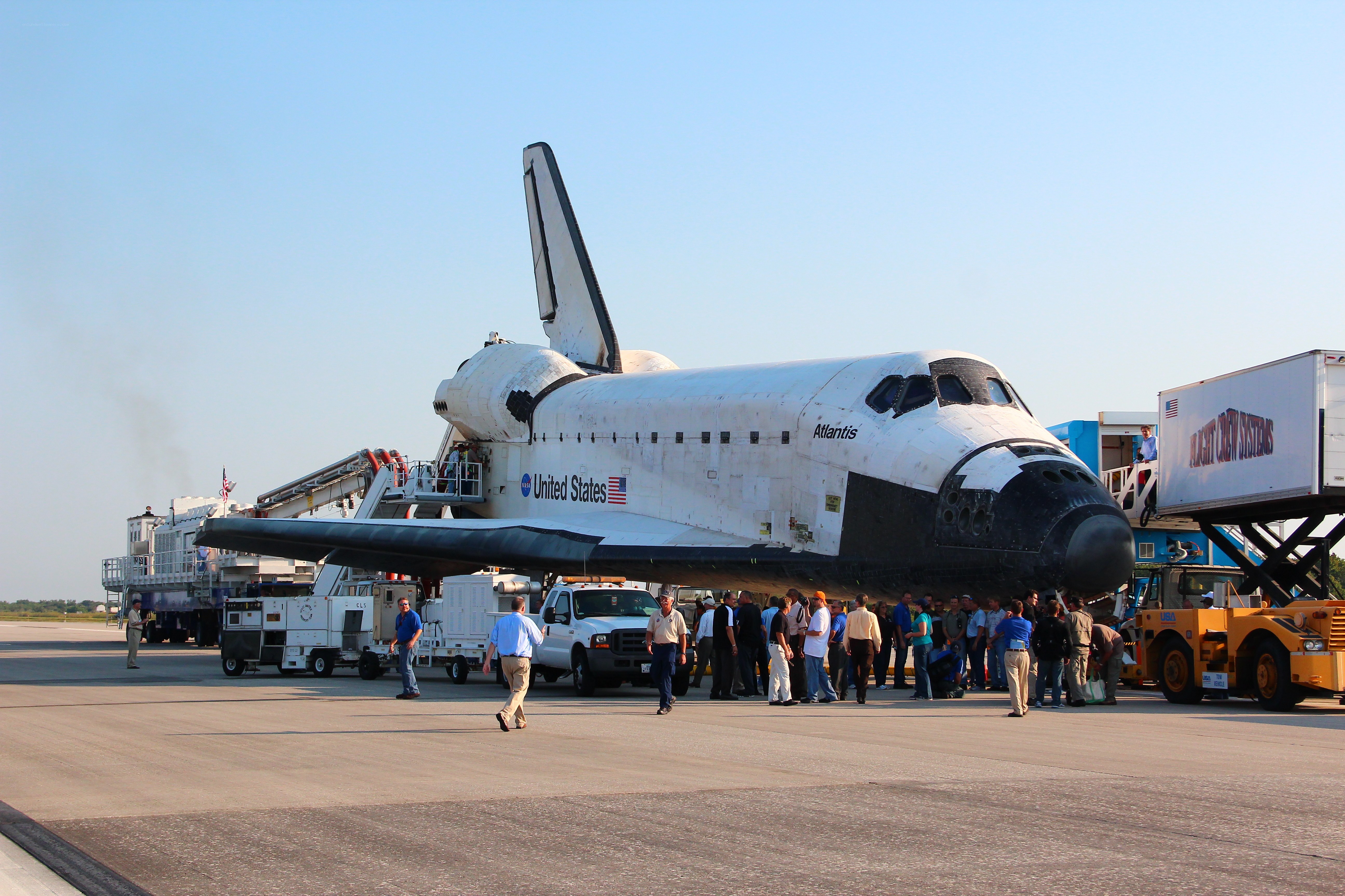 Space Shuttle Atlantis on tarmac
