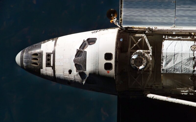 Space Shuttle Atlantis — White, Dramatic