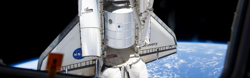 Space Shuttle Discovery — Blue, Serene
