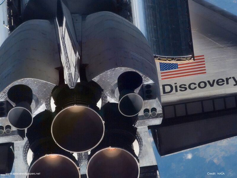 Space Shuttle Discovery — Gray