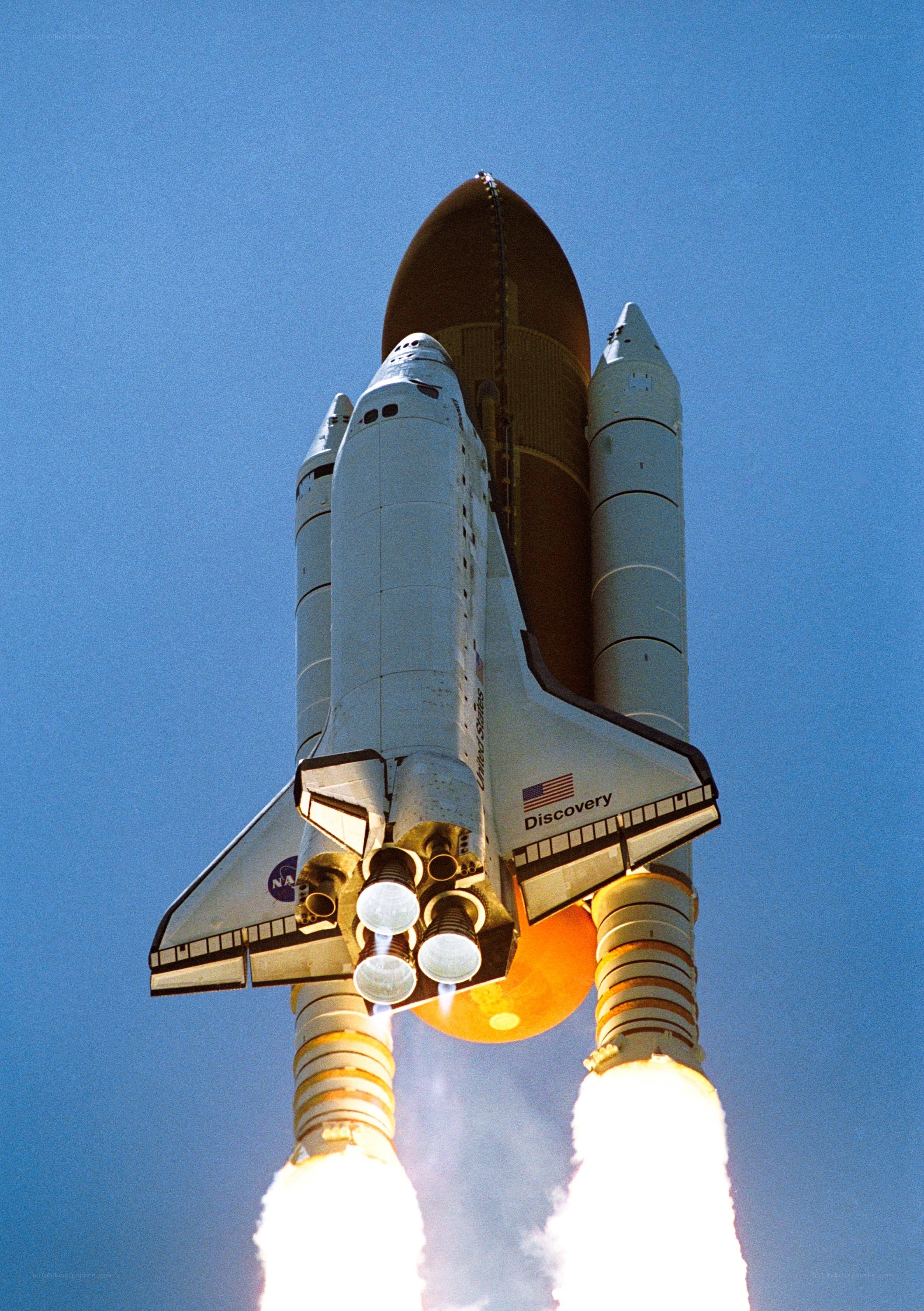 Space shuttle Discovery launch