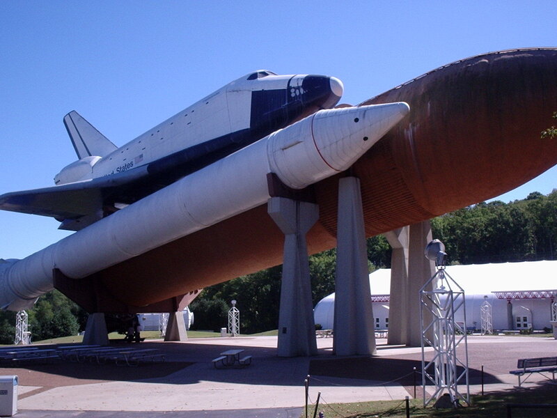 Space shuttle display