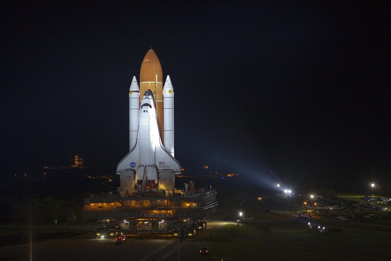 Space Shuttle Endeavour — Black
