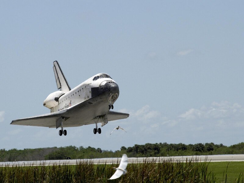 Space shuttle landing