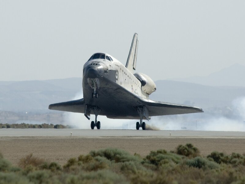 Space shuttle landing