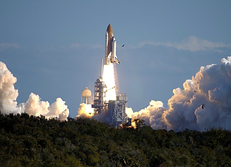Space shuttle launch