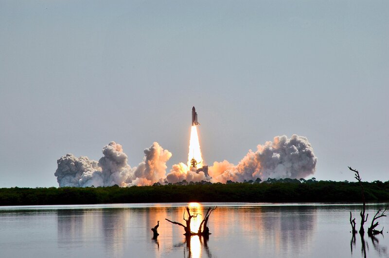 Space shuttle launch