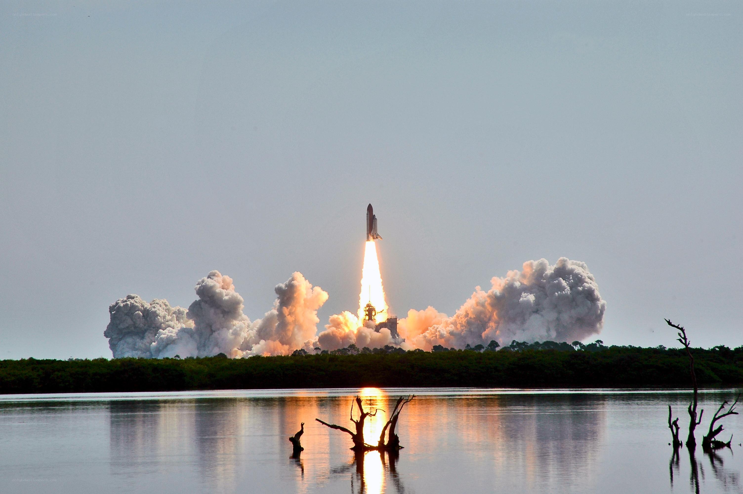 Space shuttle launch