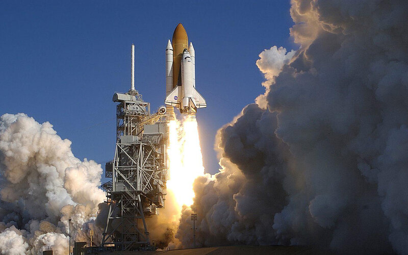 Space shuttle launch
