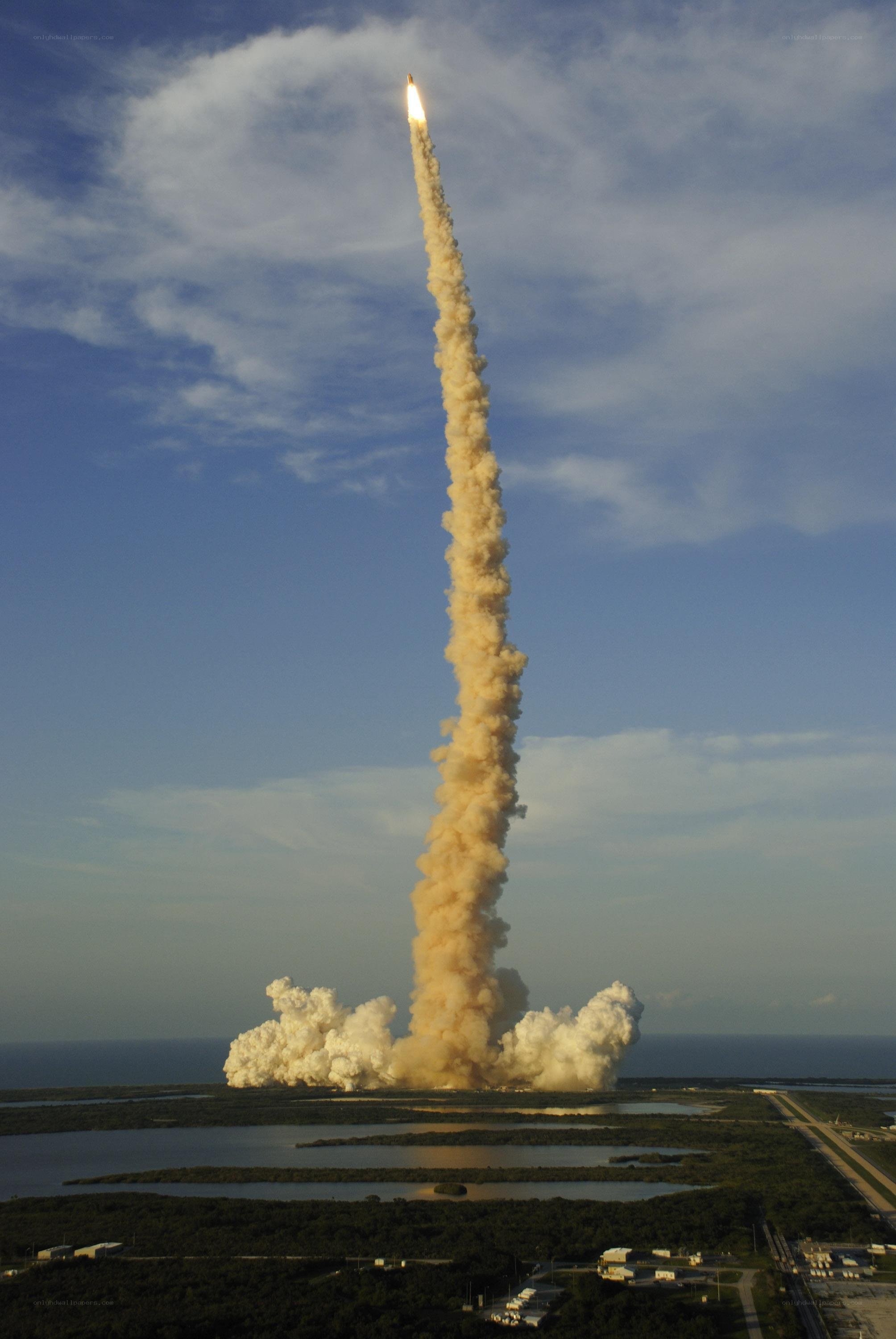 Space shuttle launch