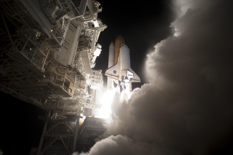 Space shuttle launch