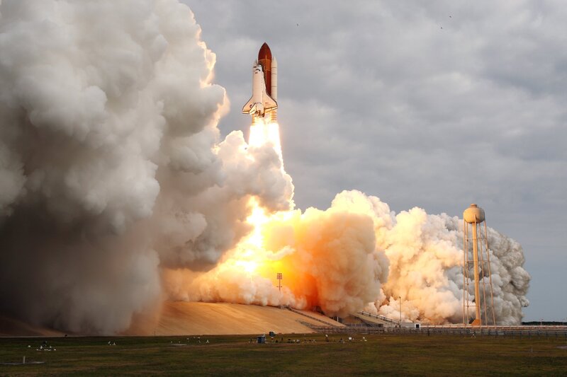 Space shuttle launch