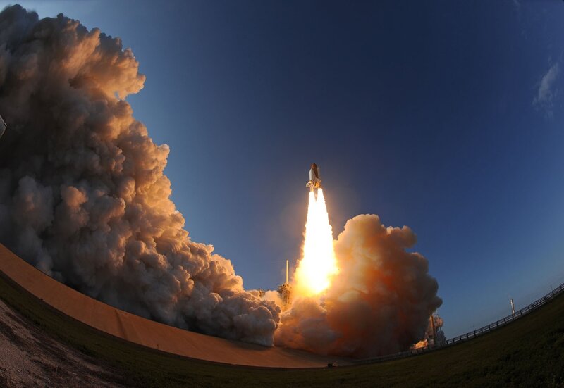 Space shuttle launch