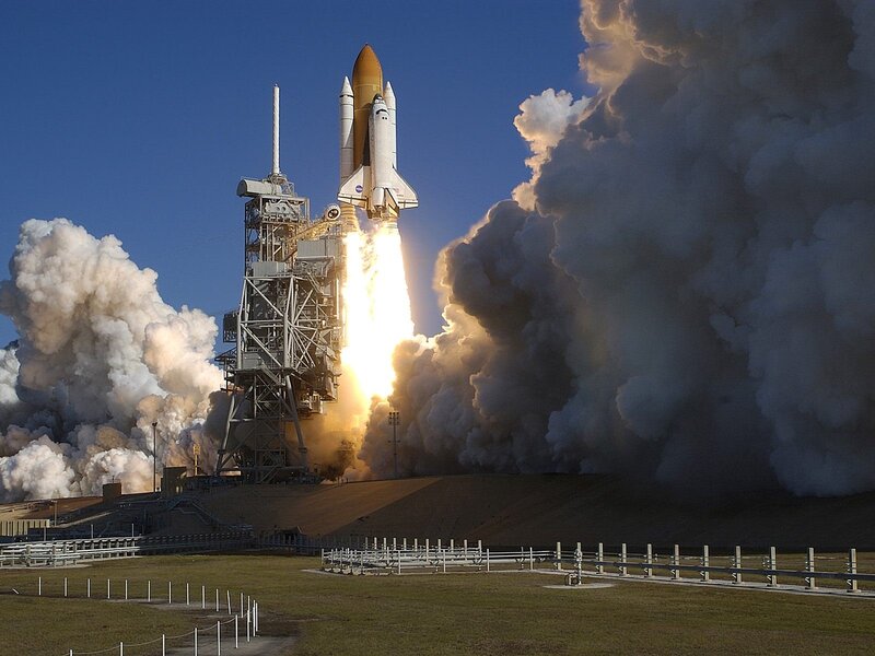 Space shuttle launch