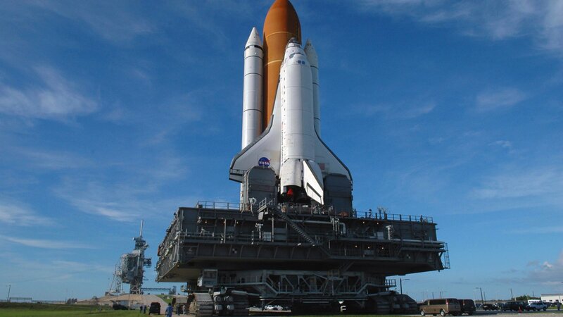 Space shuttle on launch pad