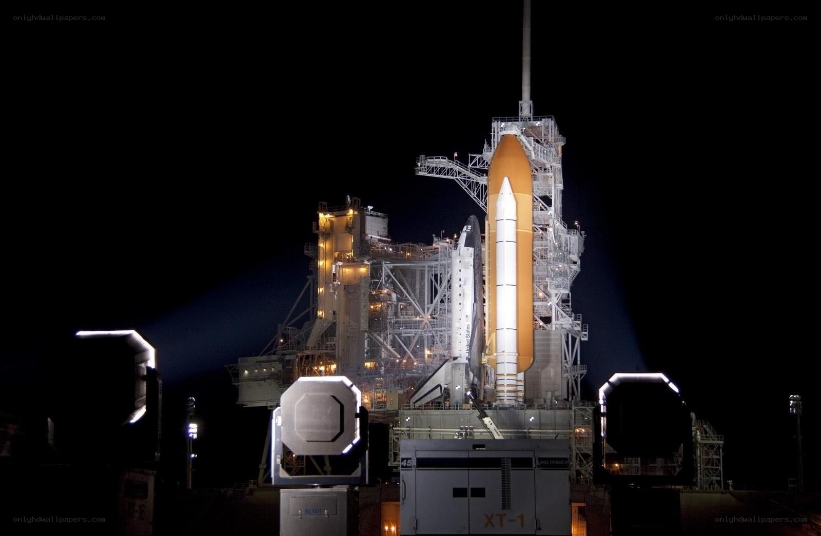 Space shuttle on launch pad