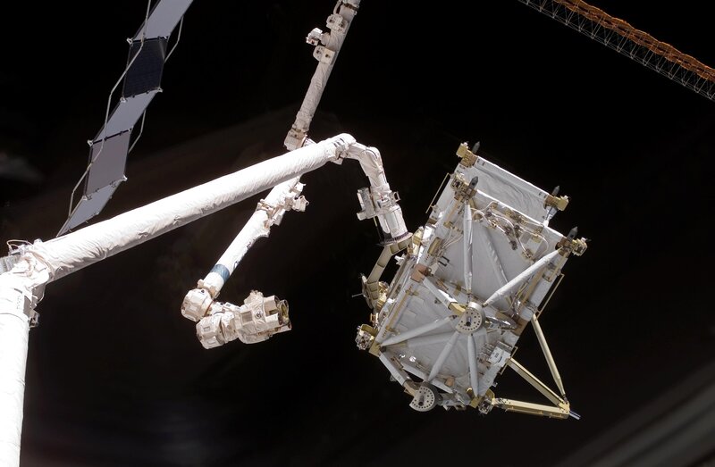 Space station robotic arm operations