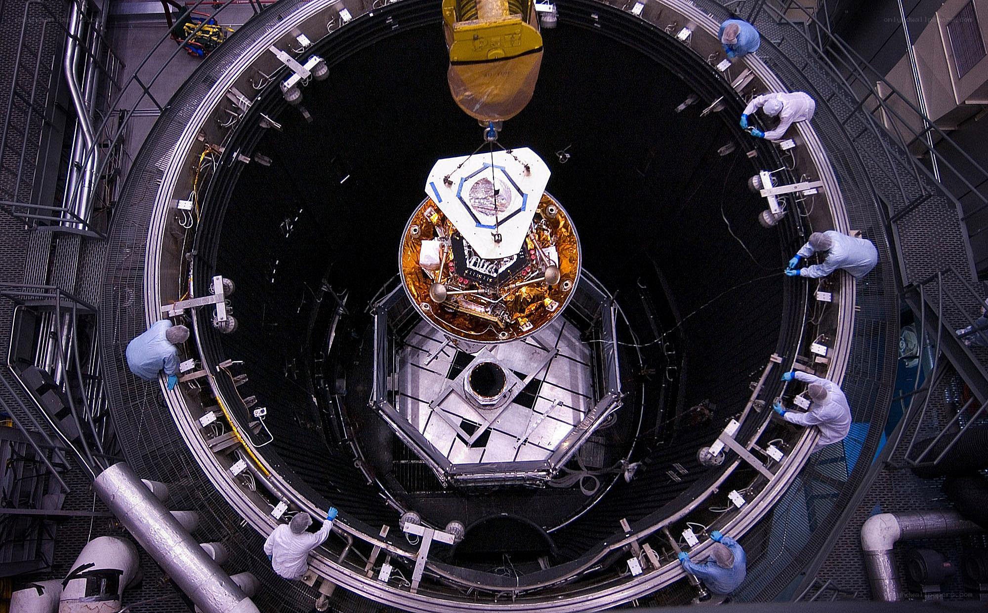 Spacecraft assembly in clean room