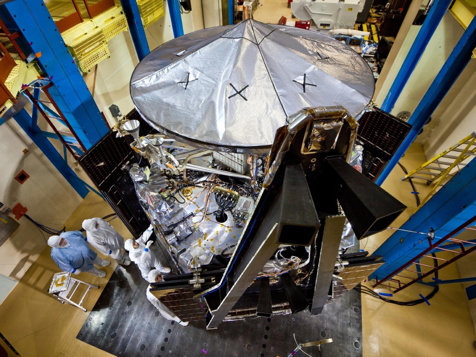 Spacecraft assembly in clean room