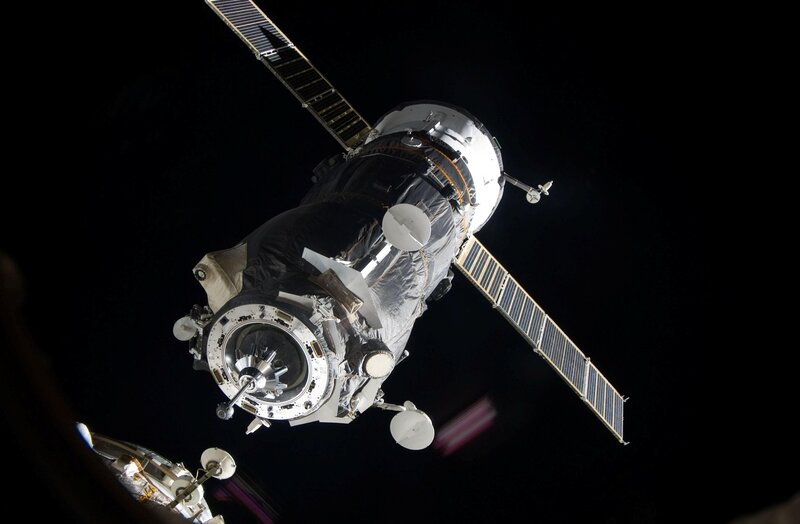 Spacecraft docking in orbit