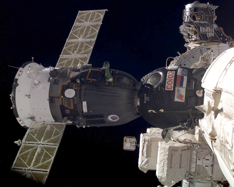 Spacecraft docking with space station