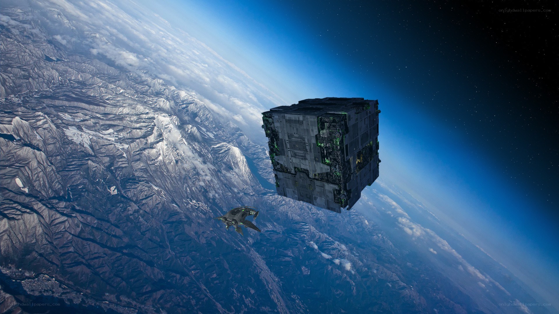 Spacecraft near a cube station