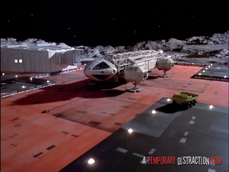 Spacecraft on Lunar Base