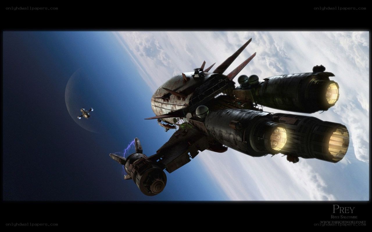 Spaceship in orbit around a planet
