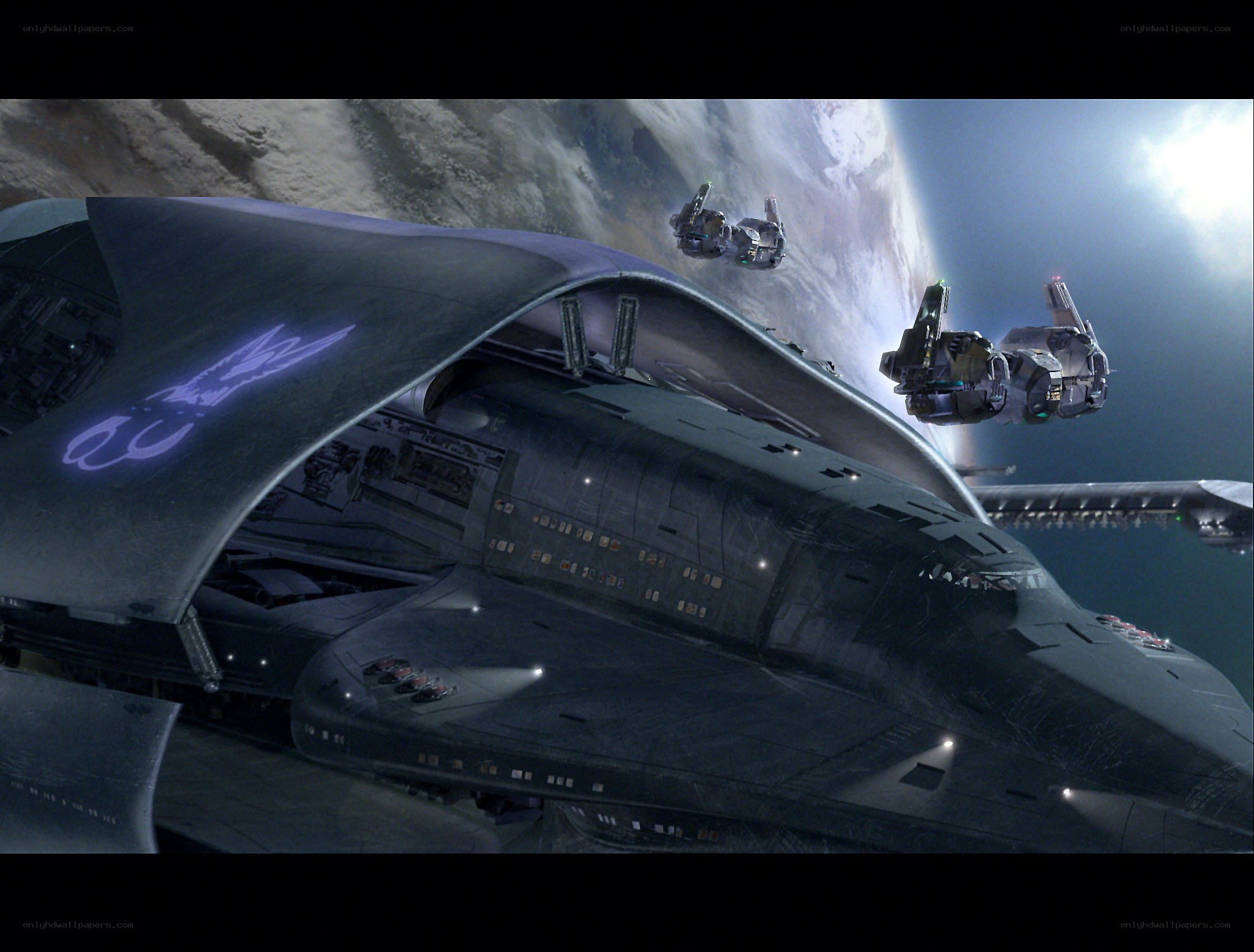 Spaceship in orbit around planet