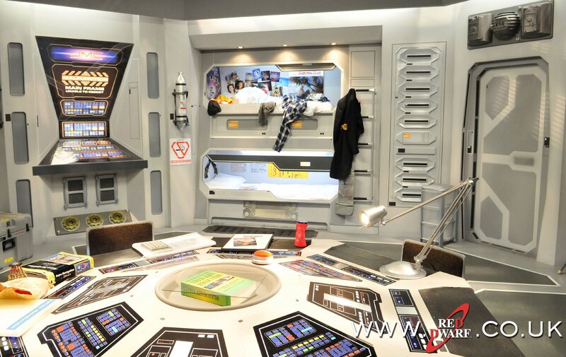 spaceship interior set