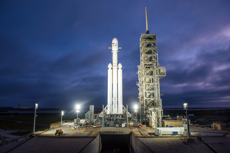 SpaceX Falcon Heavy Rocket