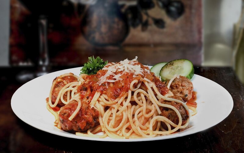 Spaghetti with Meatballs — Red