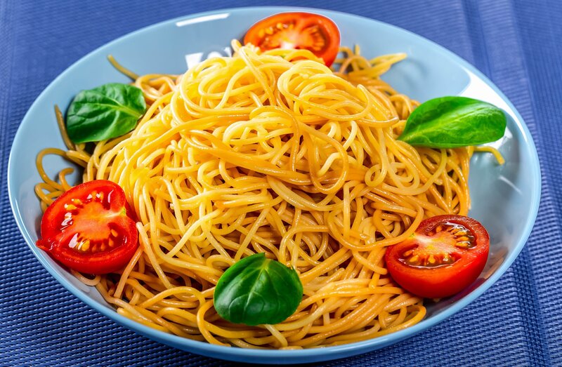 Spaghetti with Tomatoes — Yellow
