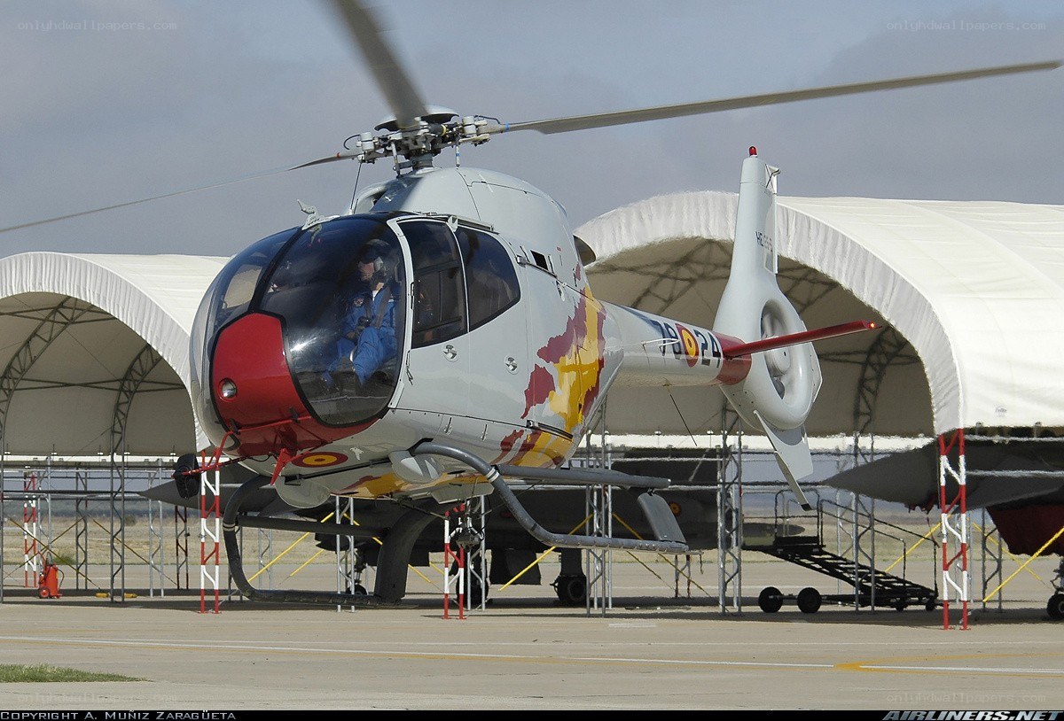 Spanish Air Force helicopter on display