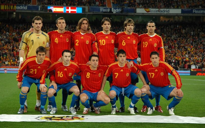 Spanish Football Team — Red, Formal, Night