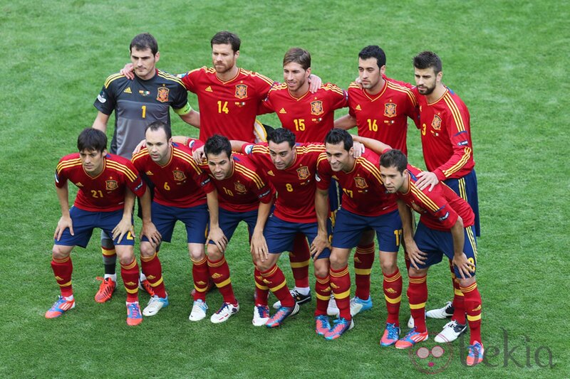 Spanish Football Team — Red