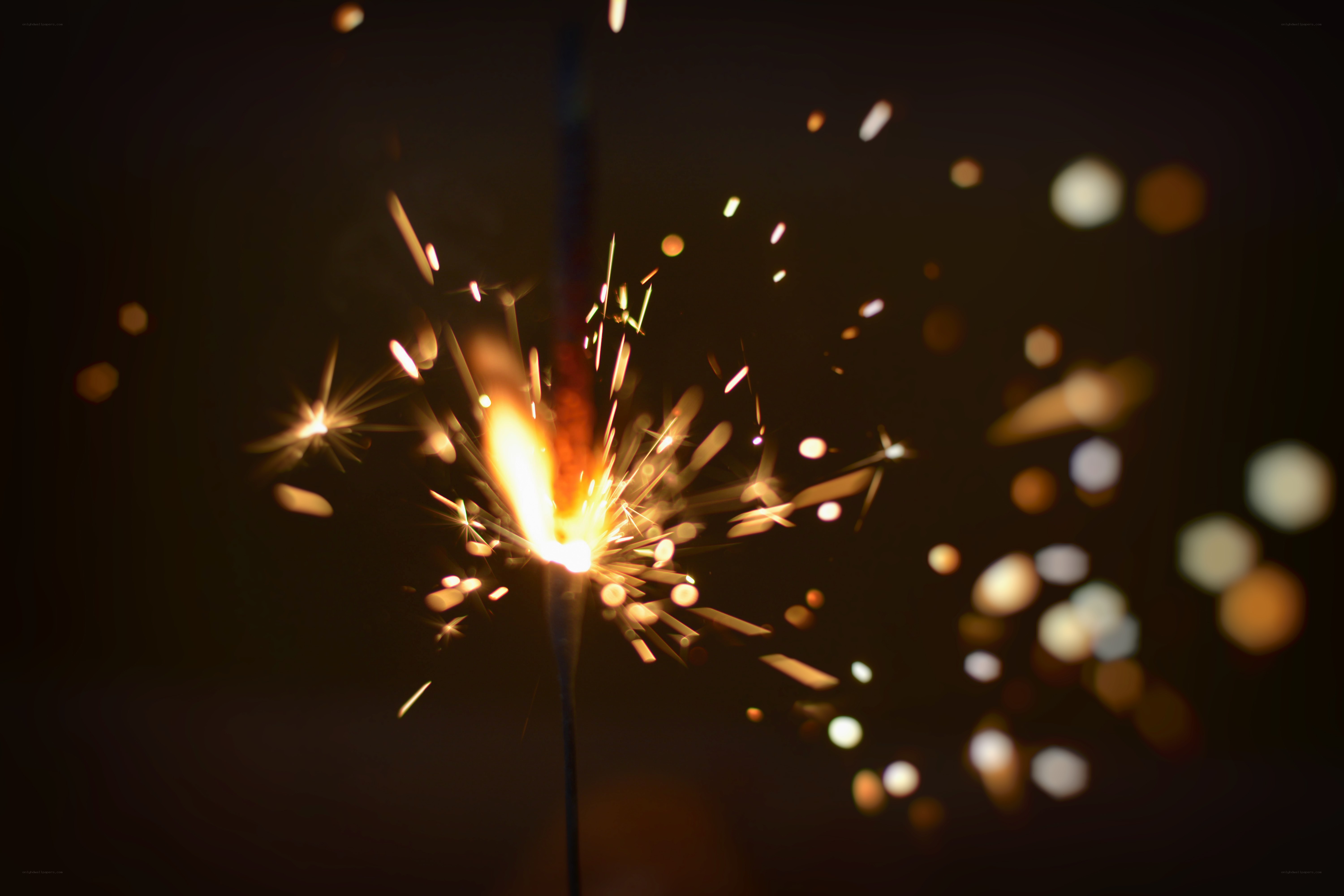Sparkler in the dark