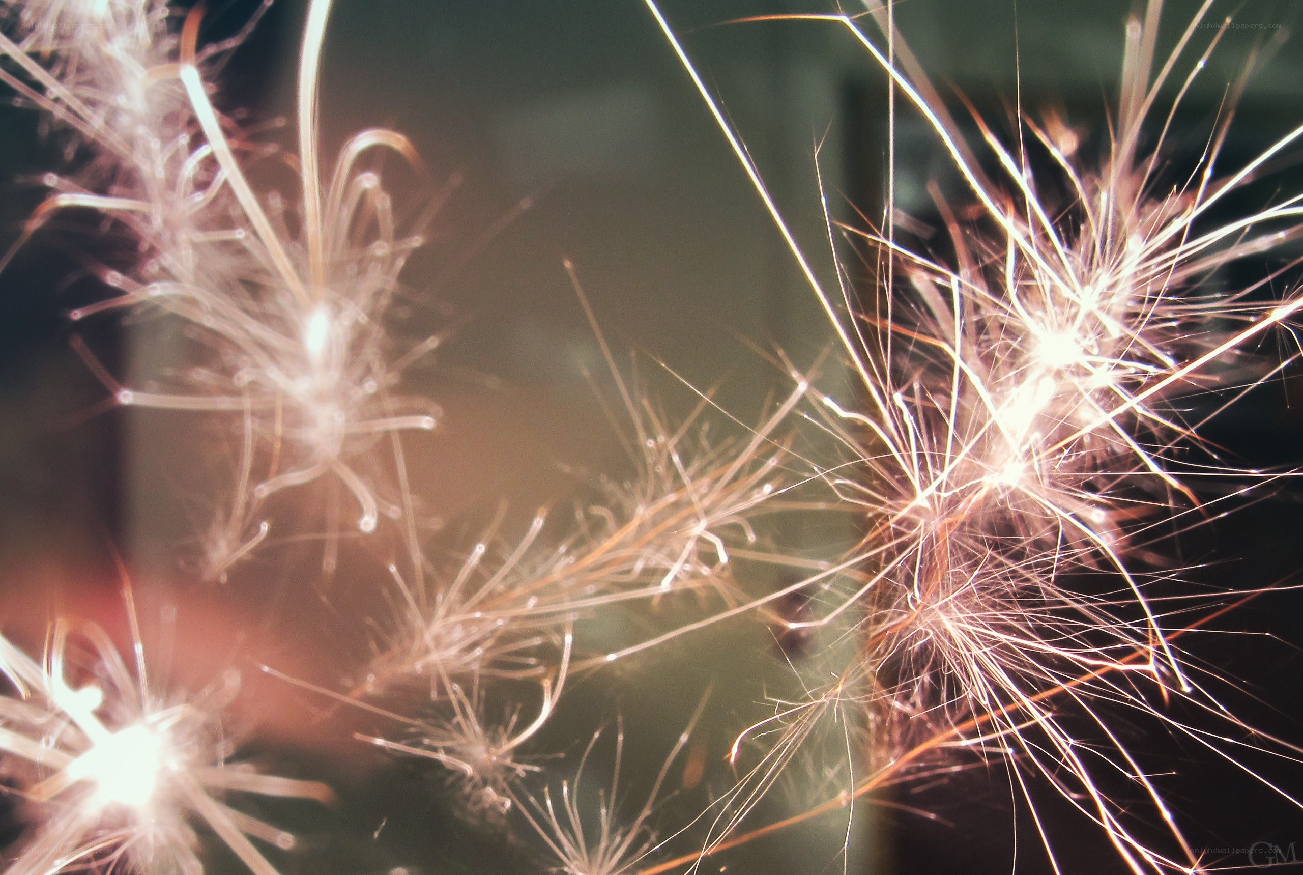 sparkler light trails