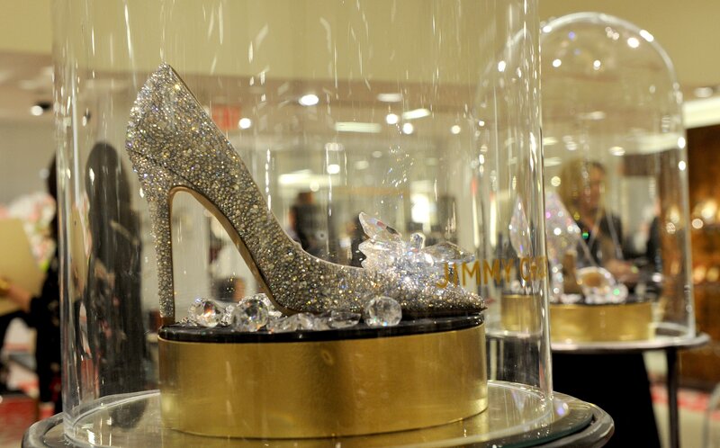 Sparkling High-heeled Shoe