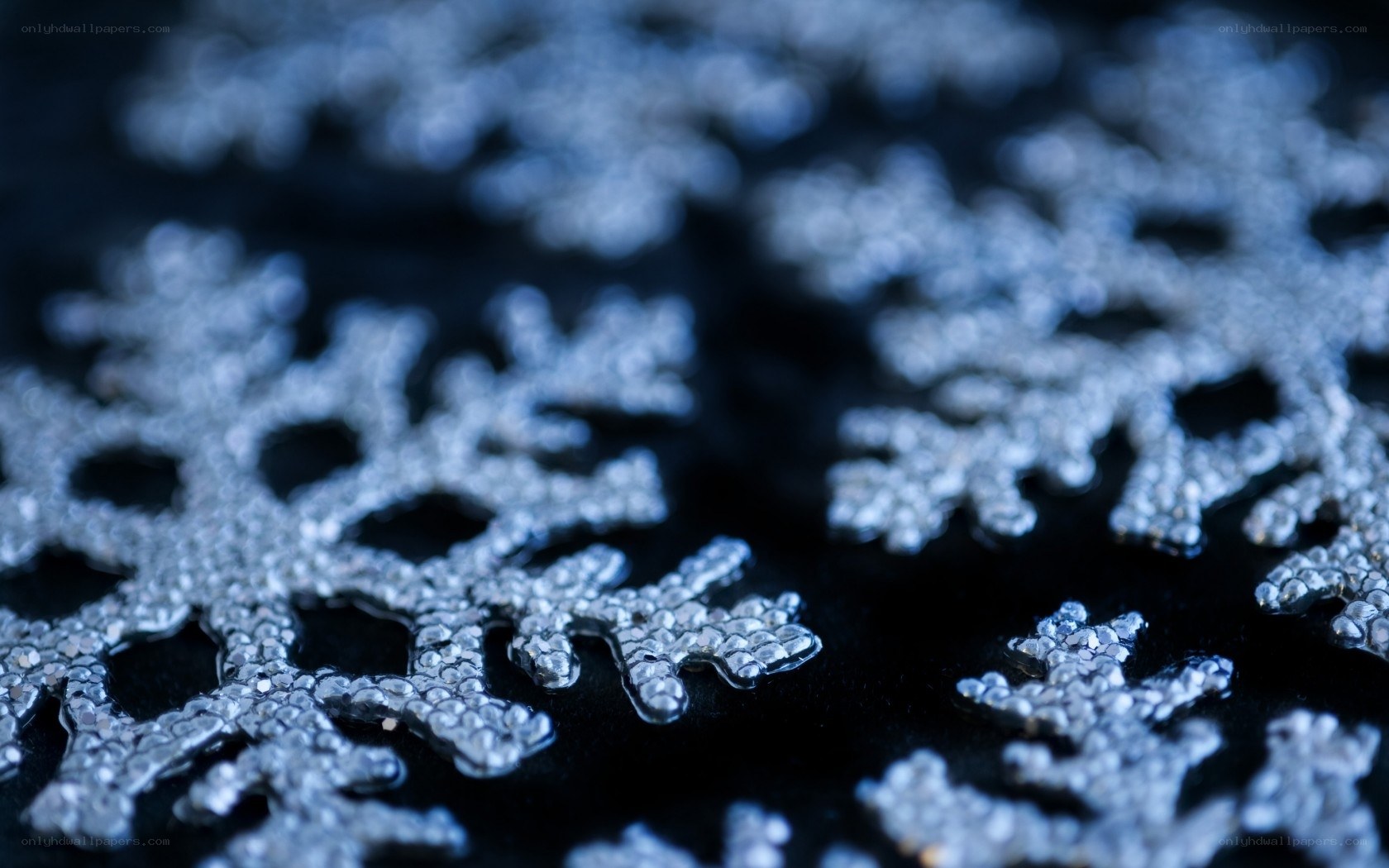 sparkling snowflake decorations