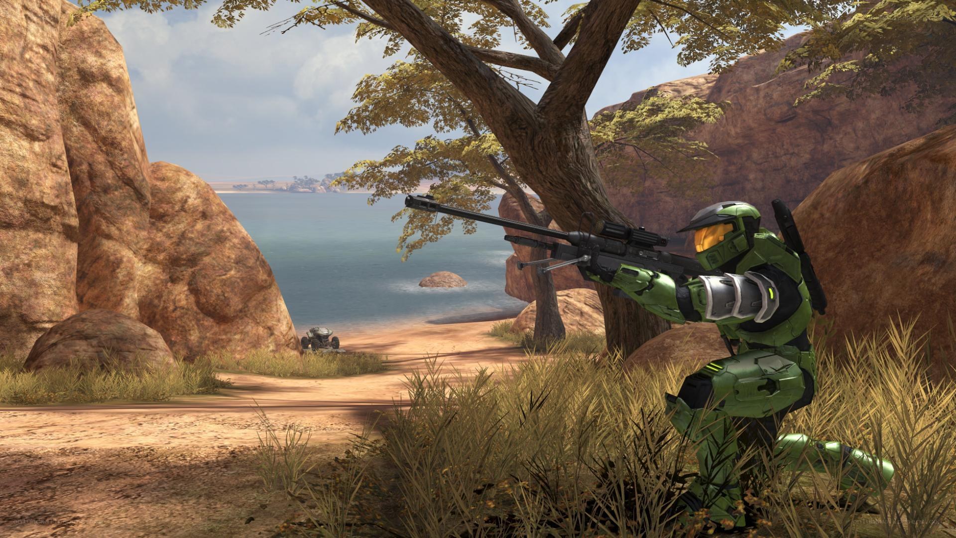 Spartan sniper on a coastal path