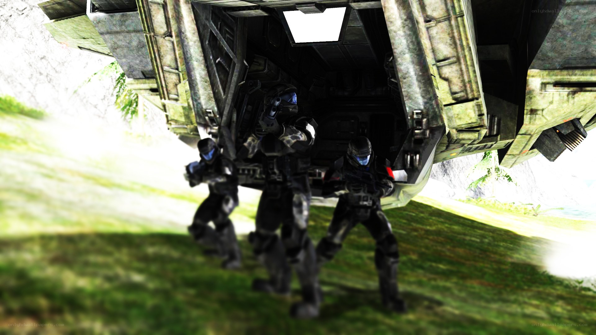 Spartans disembark from dropship