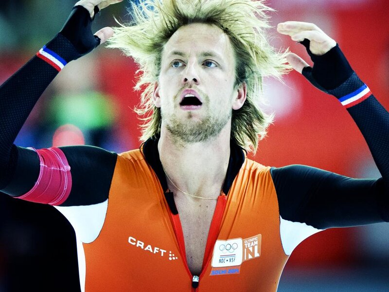 Speed Skater Celebrating — Orange