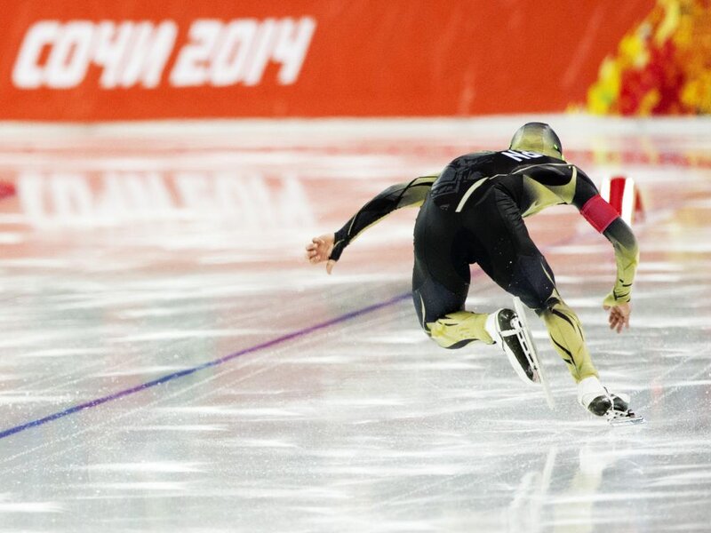 Speed Skater on Ice — Black, Dynamic