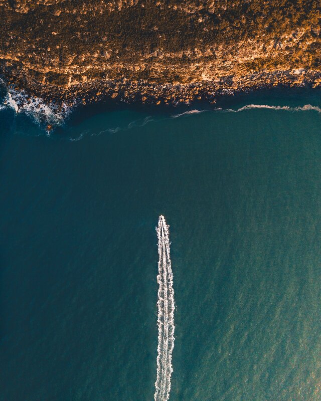 Speedboat Trail in Ocean