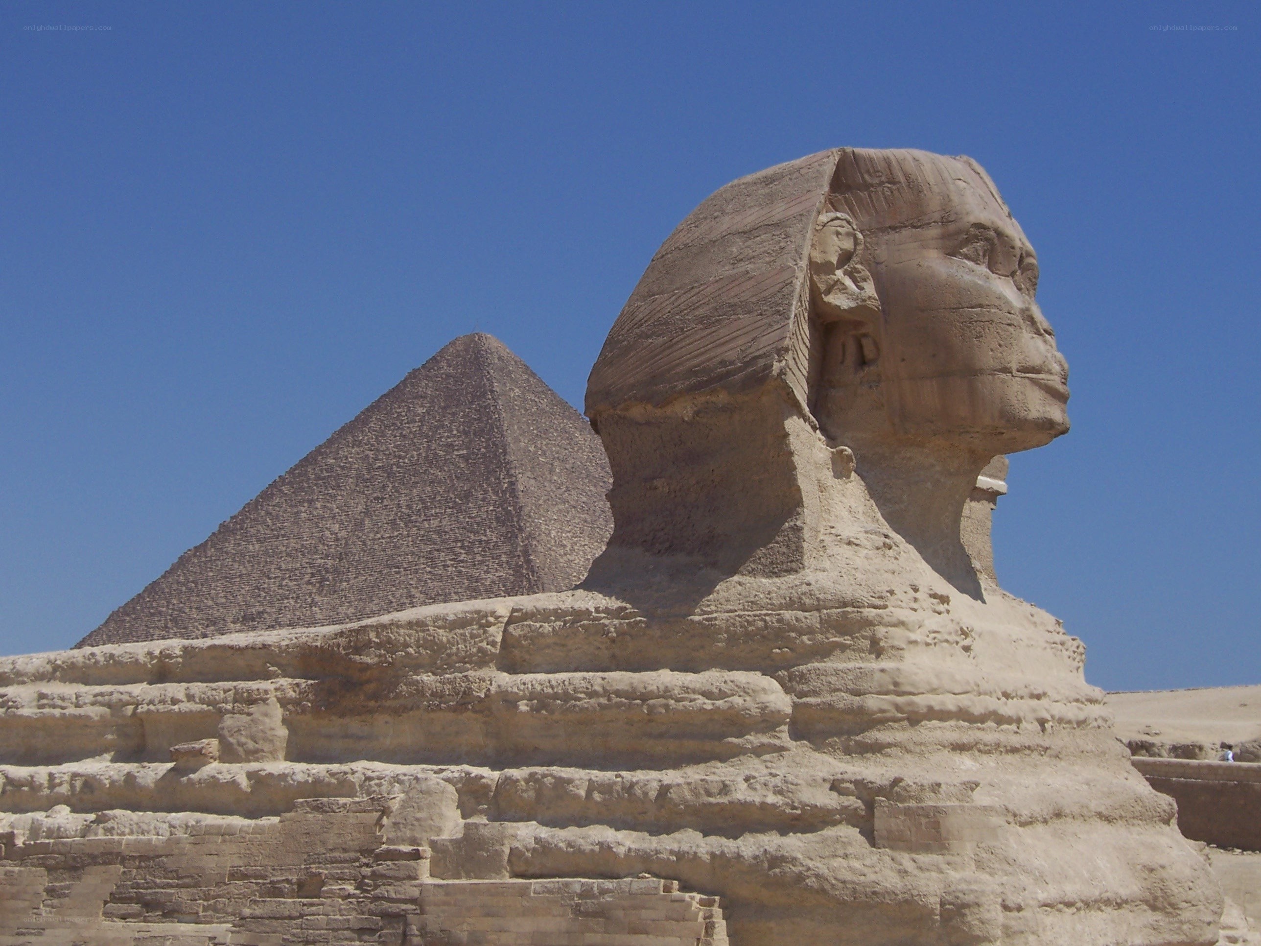 Sphinx and pyramid at Giza