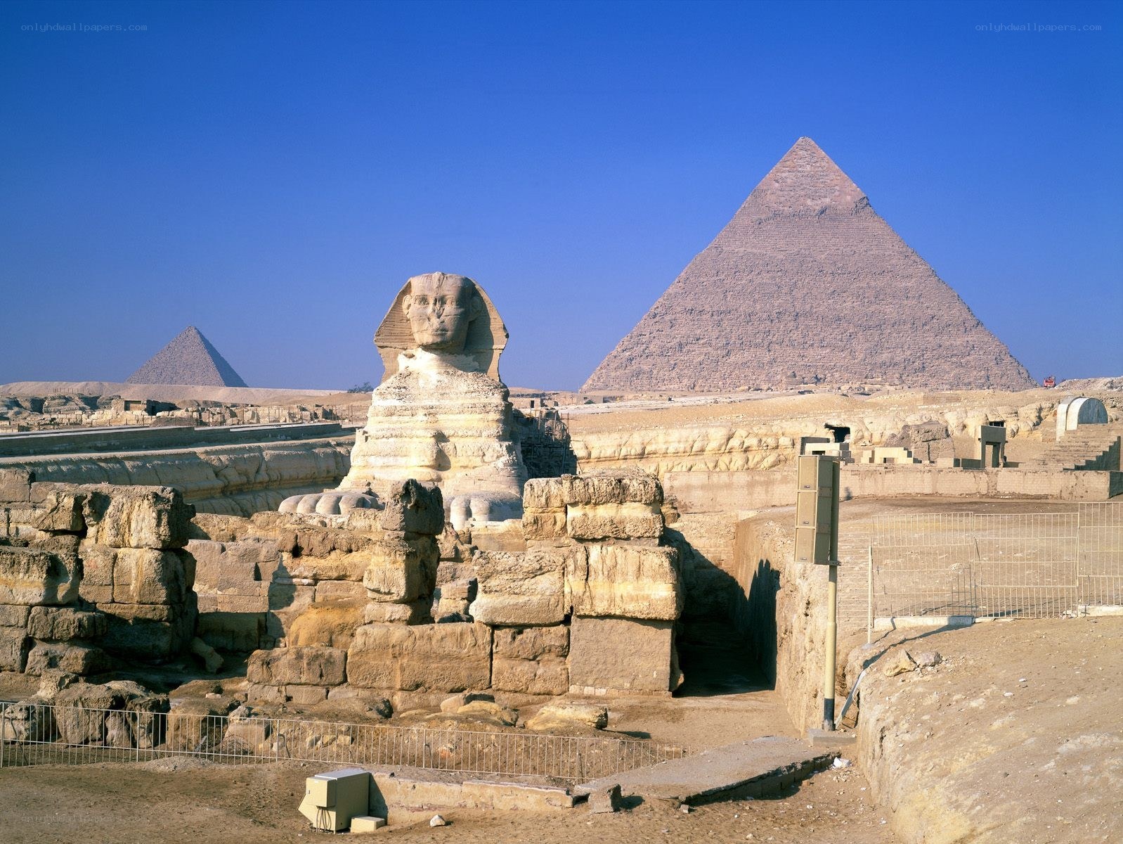 Sphinx and pyramids at Giza