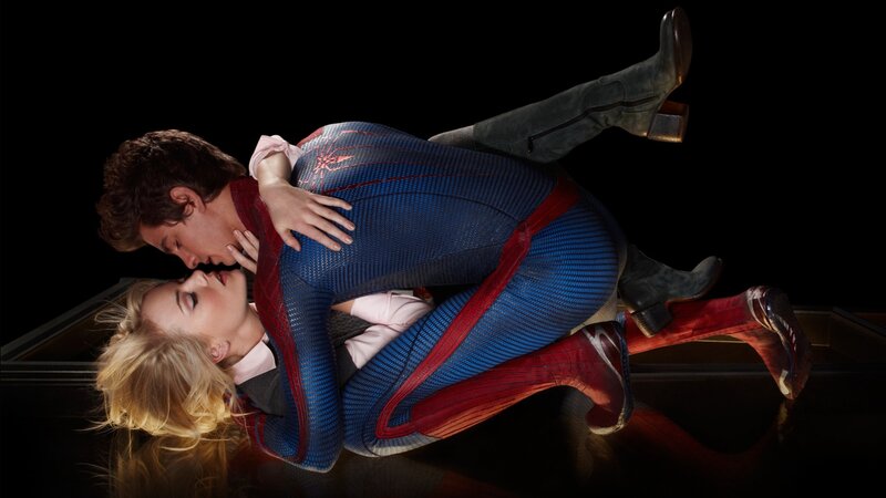 Spider-Man and Gwen Stacy — Blue